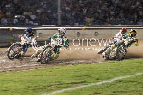  22.07.2015 RZESZOW <br />ZUZEL PGE SPEEDWAY EKSTRALIGA SEASON 2015 <br />MECZ PGE STAL RZESZOW - SPAR FALUBAZ ZIELONA GORA <br />N/Z BIEG NR 14: ANDREAS JONSSON (ZOLTY), DAWID LAMPART (CZERWONY), DARCY WARD (BIALY), ARTUR CZAJA (NIEBIESKI)<br /> 