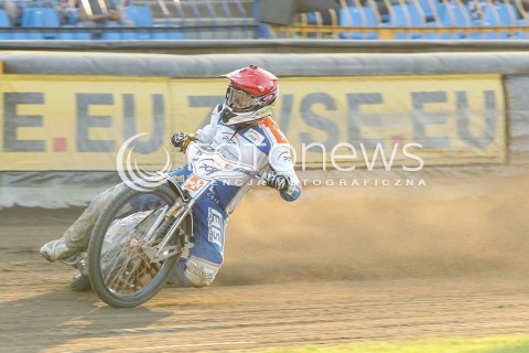  26.07.2015 RZESZOW <br />ZUZEL PGE SPEEDWAY EKSTRALIGA SEASON 2015 <br />MECZ PGE STAL RZESZOW - KS TORUN<br />N/Z BIEG NR 11: PETER KILDEMAND (CZERWONY)<br /> 
