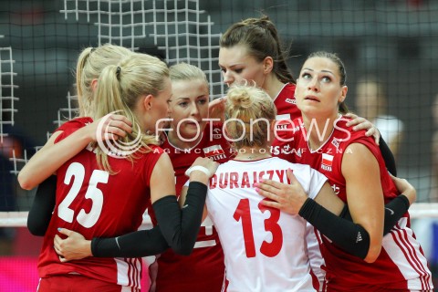  02.08.2015 LUBLIN <br />SIATKOWKA KOBIET  WORLD GRAND PRIX II DYWIZJI 2015 FIVB VOLLEYBALL <br />MECZ POLSKA - HOLANDIA ( POLAND - NETHERLANDS ) <br />N/Z KATARZYNA ZAROSLINSKA JOANNA WOLOSZ RADOSC EMOCJE <br /> 