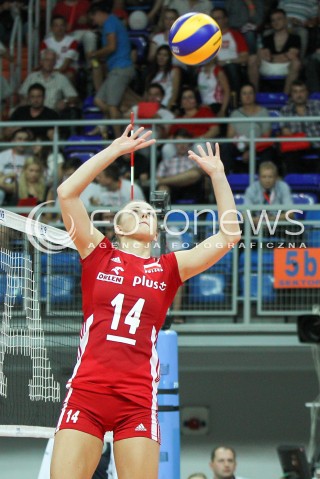  02.08.2015 LUBLIN <br />SIATKOWKA KOBIET  WORLD GRAND PRIX II DYWIZJI 2015 FIVB VOLLEYBALL <br />MECZ POLSKA - HOLANDIA ( POLAND - NETHERLANDS ) <br />N/Z JOANNA WOLOSZ SYLWETKA <br /> 