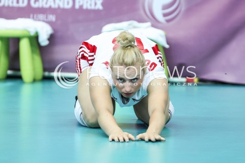  02.08.2015 LUBLIN <br />SIATKOWKA KOBIET  WORLD GRAND PRIX II DYWIZJI 2015 FIVB VOLLEYBALL <br />MECZ POLSKA - HOLANDIA ( POLAND - NETHERLANDS ) <br />N/Z AGATA DURAJCZYK SYLWETKA <br /> 