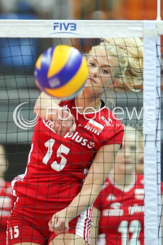  02.08.2015 LUBLIN <br />SIATKOWKA KOBIET  WORLD GRAND PRIX II DYWIZJI 2015 FIVB VOLLEYBALL <br />MECZ POLSKA - HOLANDIA ( POLAND - NETHERLANDS ) <br />N/Z NATALIA KURNIKOWSKA SYLWETKA ATAK<br /> 