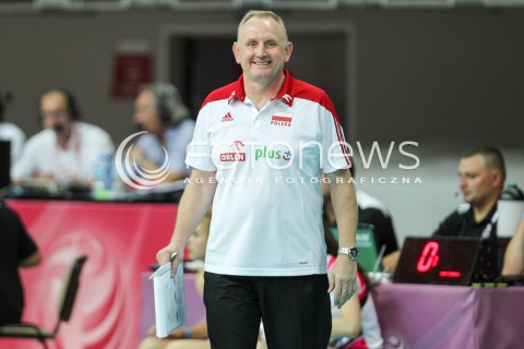  02.08.2015 LUBLIN <br />SIATKOWKA KOBIET  WORLD GRAND PRIX II DYWIZJI 2015 FIVB VOLLEYBALL <br />MECZ POLSKA - HOLANDIA ( POLAND - NETHERLANDS ) <br />N/Z JACEK NAWROCKI - TRENER ( HEAD COACH ) SYLWETKA RADOSC EMOCJE <br /> 