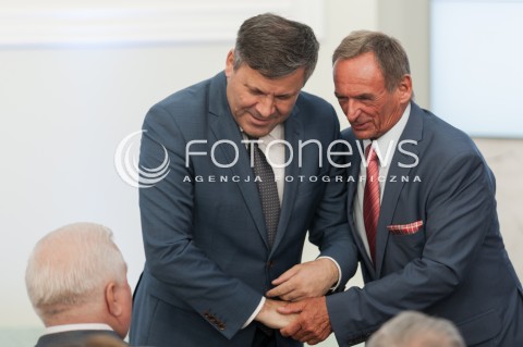  04.08.2015 WARSZAWA<br />GALA WRECZENIA NAGRODY SOLIDARNOSCI<br />N/Z MINISTER GOSPODARKI JANUSZ PIECHOCINSKI<br /> 