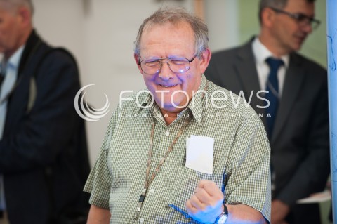  04.08.2015 WARSZAWA<br />GALA WRECZENIA NAGRODY SOLIDARNOSCI<br />N/Z ADAM MICHNIK<br /> 