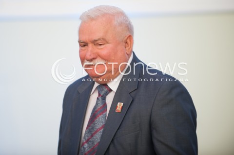  04.08.2015 WARSZAWA<br />GALA WRECZENIA NAGRODY SOLIDARNOSCI<br />N/Z LECH WALESA<br /> 