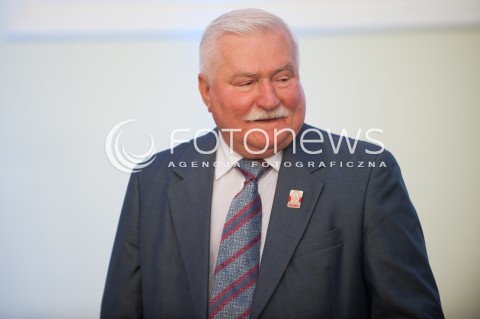  04.08.2015 WARSZAWA<br />GALA WRECZENIA NAGRODY SOLIDARNOSCI<br />N/Z LECH WALESA<br /> 