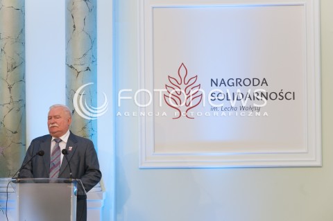  04.08.2015 WARSZAWA<br />GALA WRECZENIA NAGRODY SOLIDARNOSCI<br />N/Z LECH WALESA<br /> 