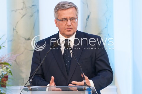  04.08.2015 WARSZAWA<br />GALA WRECZENIA NAGRODY SOLIDARNOSCI<br />N/Z PREZYDENT RP BRONISLAW KOMOROWSKI<br /> 