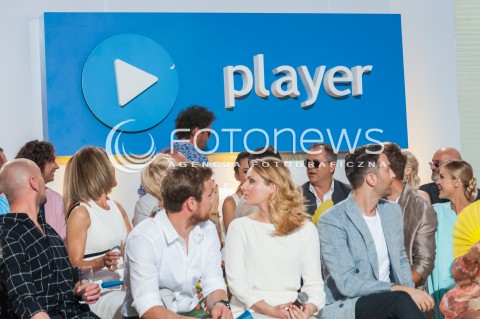  05.08.2015 WARSAWA<br />
PREZENTACJA JESIENNEJ OFERTY PROGRAMOWEJ TVN<br />
N/Z KUBA WOJEWODZKI SPADAJACE LOGO TVN PLAYER<br />
 