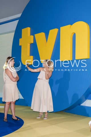  05.08.2015 WARSAWA<br />PREZENTACJA JESIENNEJ OFERTY PROGRAMOWEJ TVN<br />N/Z AGNIESZKA JASTRZEBSKA SELFIE<br /> 