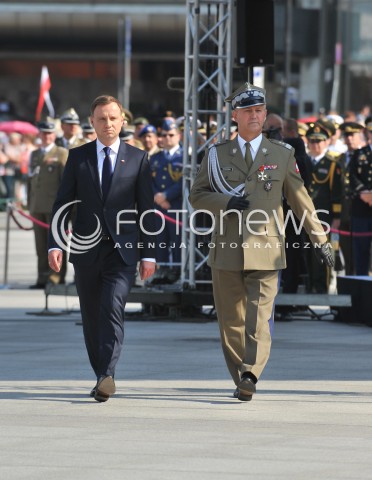  06.08.2015 WARSZAWA<br />INAUGURACJA PREZYDENTA RP ANDRZEJA DUDY<br />UROCZYSTOSC PRZYJECIA PRZEZ PREZYDENTA RP ZWIERZCHNICTWA NAD SILAMI ZBROJNYMI<br />N/Z ANDRZEJ DUDA<br /> 