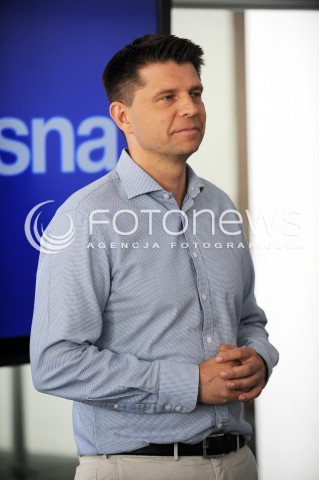  14.08.2015 WARSZAWA<br />RYSZARD PETRU PRZEDSTAWIA NOWE LOGO STOWARZYSZENIA NOWOCZESNA<br />N/Z RYSZARD PETRU<br /> 