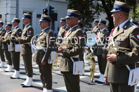  15.08.2015 WARSZAWA<br />
OBCHODY SWIETA WOJSKA POLSKIEGO<br />
UROCZYSTOSCI PANSTWOWE<br />
N/Z WOJSKO ZOLNIERZE ORKIESTRA<br />
 