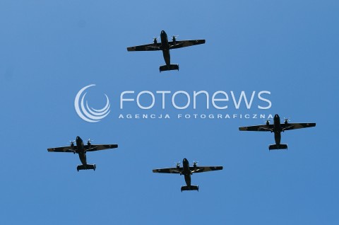  15.08.2015 WARSZAWA<br />OBCHODY SWIETA WOJSKA POLSKIEGO<br />UROCZYSTOSCI PANSTWOWE<br />N/Z SAMOLOTY WOJSKOWE PZL M28 SKYTRUCK<br /> 
