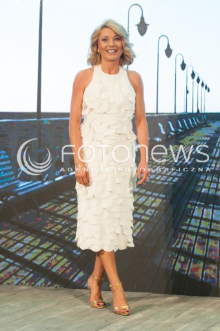  19.08.2015 WARSZWA<br />PREZENTACJA SERIALU TVN AZ PO SUFIT<br />N/Z EDYTA OLSZOWKA<br /> 
