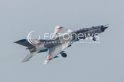  22.08.2015 RADOM <br />MIEDZYNARODOWE POKAZY LOTNICZE RADOM AIRSHOW 2015 <br />PODCZAS POKAZOW ZAPREZENTOWANYCH ZOSTANIE 180 STATKOW POWIETRZNYCH Z 22 KRAJOW <br />N/Z SAMOLOT SU-22 RUMUNSKICH SIL POWIETRZNYCH<br /> 