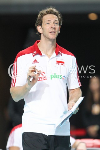  22.08.2015 TORUN ARENA<br />XIII MEMORIAL HUBERTA JERZEGO WAGNERA <br />MECZ POLSKA - JAPONIA ( MATCH POLAND - JAPAN ) <br />N/Z STEPHANE ANTIGA TRENER ( HEAD COACH ) SYLWETKA <br /> 