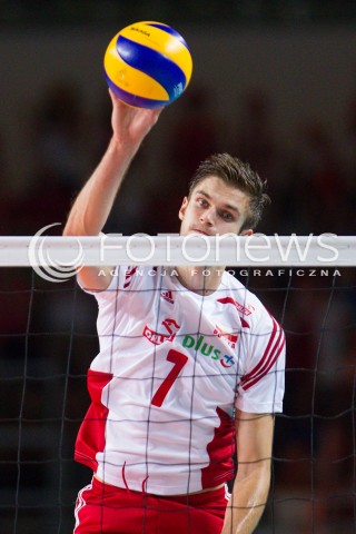  22.08.2015 TORUN ARENA<br />XIII MEMORIAL HUBERTA JERZEGO WAGNERA <br />MECZ POLSKA - JAPONIA ( MATCH POLAND - JAPAN ) <br />N/Z KAROL KLOS SYLWETKA ATAK<br /> 