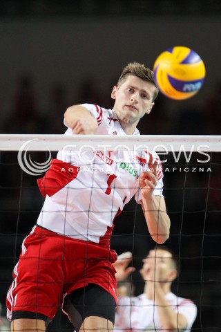  22.08.2015 TORUN ARENA<br />XIII MEMORIAL HUBERTA JERZEGO WAGNERA <br />MECZ POLSKA - JAPONIA ( MATCH POLAND - JAPAN ) <br />N/Z PIOTR NOWAKOWSKI SYLWETKA ATAK<br /> 