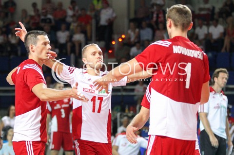  23.08.2015 TORUN ARENA<br />XIII MEMORIAL HUBERTA JERZEGO WAGNERA <br />MECZ POLSKA - IRAN ( MATCH POLAND - IRAN ) <br />N/Z PAWEL ZATORSKI RAFAL BUSZEK RADOSC EMOCJE SYLWETKA <br /> 