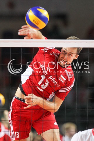  23.08.2015 TORUN ARENA<br />XIII MEMORIAL HUBERTA JERZEGO WAGNERA <br />MECZ POLSKA - IRAN ( MATCH POLAND - IRAN ) <br />N/Z MICHAL KUBIAK SYLWETKA ATAK<br /> 