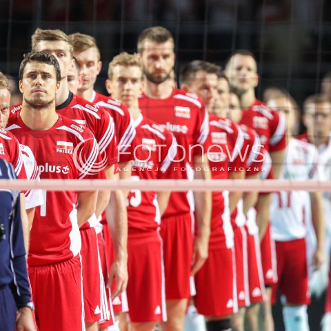  23.08.2015 TORUN ARENA<br />XIII MEMORIAL HUBERTA JERZEGO WAGNERA <br />MECZ POLSKA - IRAN ( MATCH POLAND - IRAN ) <br />N/Z REPREZENTACJA POLSKI PODCZAS HYMNU FABIAN DRZYZGA PIOTR NOWAKOWSKI ARTUR SZALPUK MARCIN MOZDZONEK <br /> 