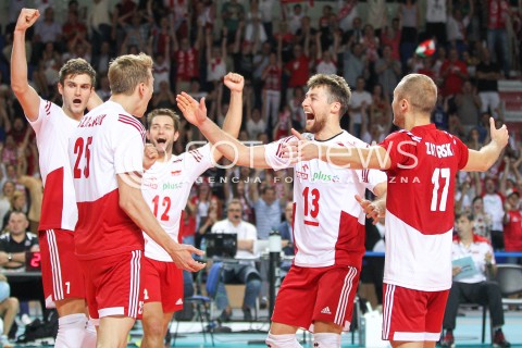  24.08.2015 TORUN ARENA<br />XIII MEMORIAL HUBERTA JERZEGO WAGNERA <br />MECZ POLSKA - FRANCJA ( MATCH POLAND - FRANCE ) <br />N/Z KAROL KLOS GRZEGORZ LOMACZ MICHAL KUBIAK RADOSC EMOCJE <br /> 