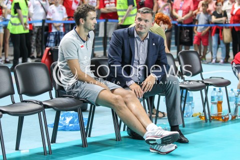  24.08.2015 TORUN ARENA<br />XIII MEMORIAL HUBERTA JERZEGO WAGNERA <br />MECZ POLSKA - FRANCJA ( MATCH POLAND - FRANCE ) <br />N/Z MATEUSZ MIKA PAWEL PAPKE ( PREZES PZPS )<br /> 