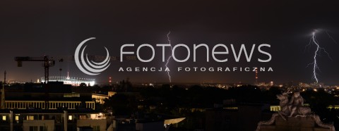  28.05.2016 WARSZAWA <br />WARSZAWA NOCA<br />N/Z WYLADOWANIA ATMOSFERYCZNE<br /> 