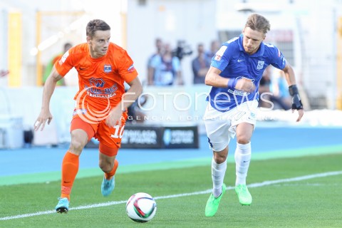  30.08.2015 MIELEC <br />PILKA NOZNA T-MOBILE EKSTRAKLASA SEZON 2015/2016 7. KOLEJKA <br />FOOTBALL POLISH EKSTRAKLASA SEASON 2015/2016 <br />MECZ TERMALICA BRUK-BET NIECIECZA - LECH POZNAN <br />N/Z DAWID PLIZGA BARRY DOUGLAS <br /> 