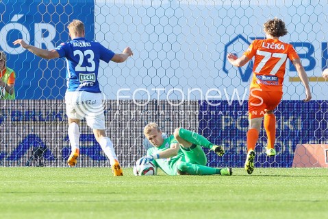  30.08.2015 MIELEC <br />PILKA NOZNA T-MOBILE EKSTRAKLASA SEZON 2015/2016 7. KOLEJKA <br />FOOTBALL POLISH EKSTRAKLASA SEASON 2015/2016 <br />MECZ TERMALICA BRUK-BET NIECIECZA - LECH POZNAN <br />N/Z JASMIN BURIC MARIO LICZKA PAULUS ARAJUURI <br /> 