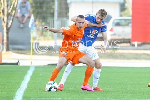  30.08.2015 MIELEC <br />PILKA NOZNA T-MOBILE EKSTRAKLASA SEZON 2015/2016 7. KOLEJKA <br />FOOTBALL POLISH EKSTRAKLASA SEASON 2015/2016 <br />MECZ TERMALICA BRUK-BET NIECIECZA - LECH POZNAN <br />N/Z BARTLOMIEJ SMUCZYNSKI TOMASZ KEDZIORA <br /> 