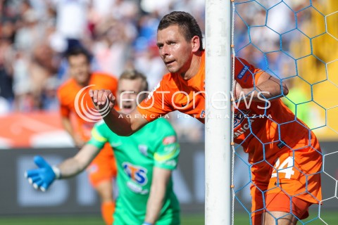  30.08.2015 MIELEC <br />PILKA NOZNA T-MOBILE EKSTRAKLASA SEZON 2015/2016 7. KOLEJKA <br />FOOTBALL POLISH EKSTRAKLASA SEASON 2015/2016 <br />MECZ TERMALICA BRUK-BET NIECIECZA - LECH POZNAN <br />N/Z WOJCIECH KEDZIORA RADOSC GOL BRAMKA NA 1:0 DLA TERMALIKI<br /> 