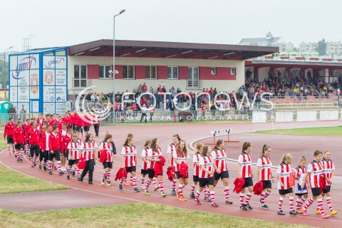  05.09.2015 RZESZOW<br />JUBILEUSZ 110-LECIA KLUBU RESOVIA RZESZOW<br />N/Z PREZENTACJA SEKCJI CWKS RESOVII RZESZOW MLODZI PILKARZE DZIECI PILKARKI SEKCJA KOBIET<br /> 