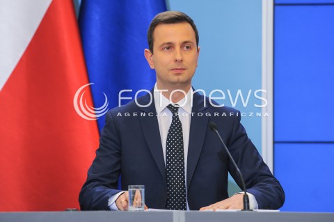  07.09.2015 WARSZAWA<br />KONFERENCJA PRASOWA RADY MINISTROW<br />N/Z MINISTER PRACY I POLITYKI SPOLECZNEJ WLADYSLAW KOSINIAK - KAMYSZ<br /> 