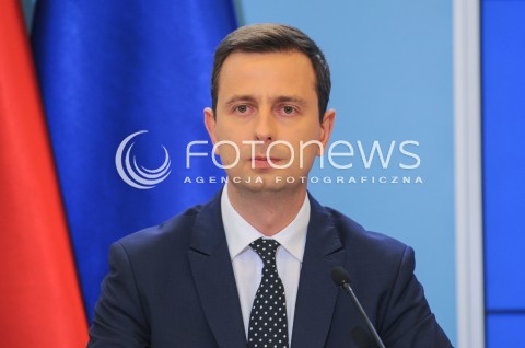  07.09.2015 WARSZAWA<br />KONFERENCJA PRASOWA RADY MINISTROW<br />N/Z MINISTER PRACY I POLITYKI SPOLECZNEJ WLADYSLAW KOSINIAK - KAMYSZ<br /> 