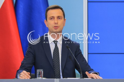  07.09.2015 WARSZAWA<br />KONFERENCJA PRASOWA RADY MINISTROW<br />N/Z MINISTER PRACY I POLITYKI SPOLECZNEJ WLADYSLAW KOSINIAK - KAMYSZ<br /> 