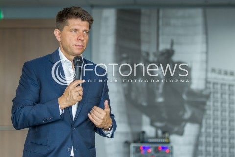  08.09.2015 RZESZOW<br />WIZYTA RYSZARDA PETRU W RZESZOWIE<br />N/Z RYSZARD PETRU<br /> 