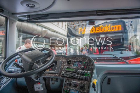  14.09.2015 WARSZAWA<br />KONFERENCJA POLSKI BUS<br />N/Z WNETRZE AUTOBUS POLSKI BUS W SRODKU SRODEK <br /> 