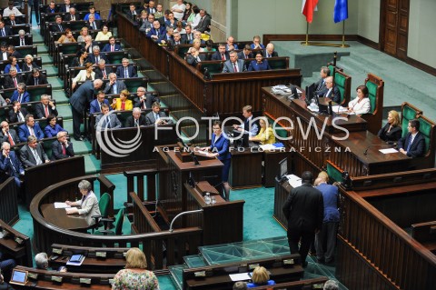  16.09.2015 WARSZAWA SEJM<br />NADZWYCZAJNE POSIEDZENIE SEJMU<br />N/Z PREMIER EWA KOPACZ<br /> 