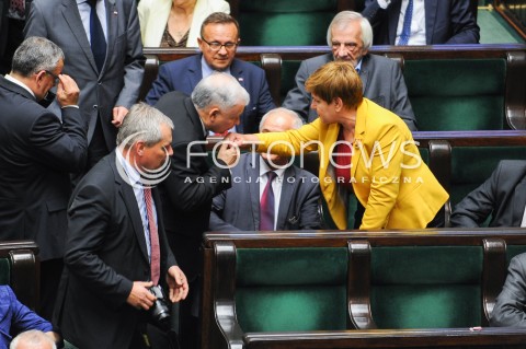 16.09.2015 WARSZAWA SEJM<br />NADZWYCZAJNE POSIEDZENIE SEJMU<br />N/Z JAROSLAW KACZYNSKI BEATA SZYDLO<br /> 