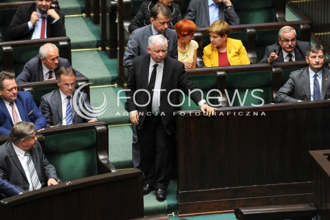  16.09.2015 WARSZAWA SEJM<br />NADZWYCZAJNE POSIEDZENIE SEJMU<br />N/Z JAROSLAW KACZYNSKI PRZEMAWIA W SEJMIE<br /> 