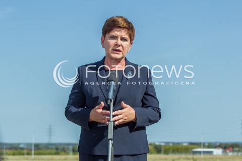  18.09.2015 RZESZOW<br />WIZYTA BEATY SZYDLO NA PODKARPACIU<br />WIZYTA W PARKU NAUKOWO TECHNOLOGICZNYM RZESZOW DWORZYSKO<br />N/Z BEATA SZYDLO<br /> 