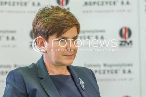  18.09.2015 ROPCZYCE<br />WIZYTA BEATY SZYDLO NA PODKARPACIU<br />WIZYTA W ZAKLADACH MAGNEZYTOWYCH I SPOTKANIE Z ZARZADEM SOLIDARNOSCI<br />N/Z BEATA SZYDLO<br /> 