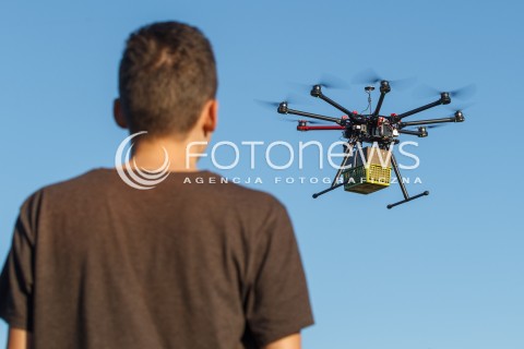  22.09.2015 RZESZOW<br />DRON DO DOSTARCZANIA PRZESYLEK<br />N/Z OPERATOR DRONA<br /> 