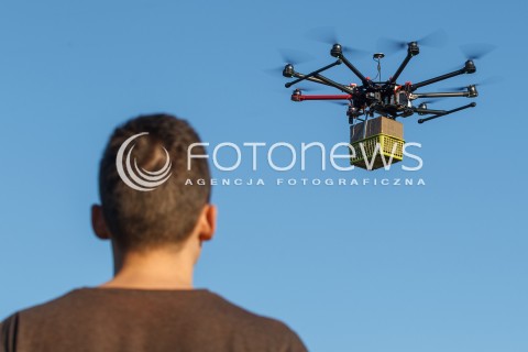  22.09.2015 RZESZOW<br />DRON DO DOSTARCZANIA PRZESYLEK<br />N/Z OPERATOR DRONA<br /> 