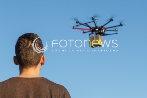 22.09.2015 RZESZOW<br />DRON DO DOSTARCZANIA PRZESYLEK<br />N/Z OPERATOR DRONA<br /> 