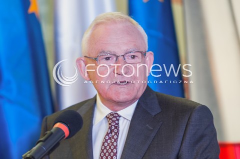  26.09.2015 WARSZAWA<br />KONFERENCJA PRASOWA LESZKA MILLERA I JANUSZA PALIKOTA<br />N/Z LESZEK MILLER<br /> 