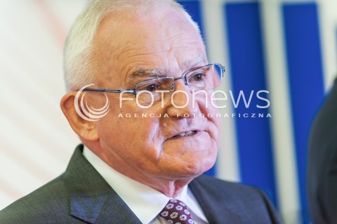  26.09.2015 WARSZAWA<br />KONFERENCJA PRASOWA LESZKA MILLERA I JANUSZA PALIKOTA<br />N/Z LESZEK MILLER<br /> 